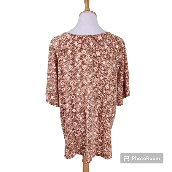 All In Love Plus Size Top - Picture 2 of 7